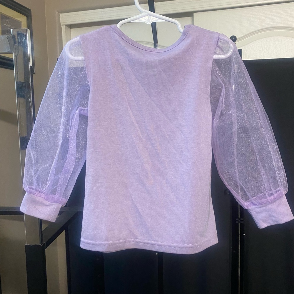 ‼️CUTE PURPLE MESH SLEEVE TOP‼️ - Picture 2 of 4